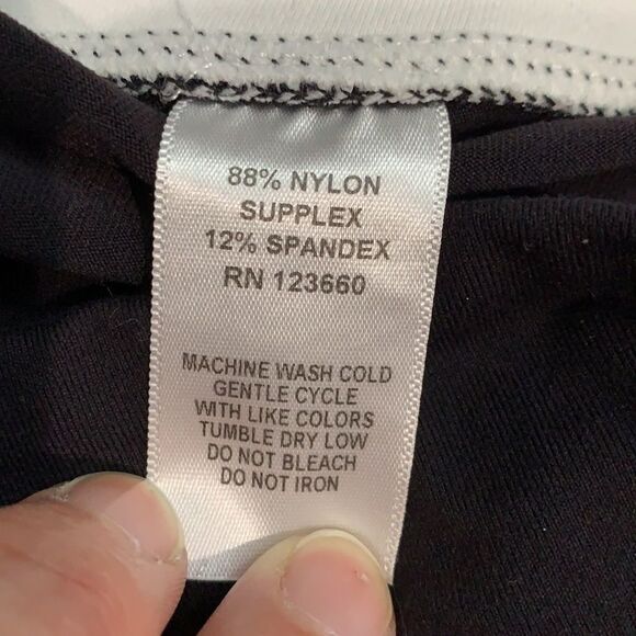 Split59 Color-Block Performance Capri - Picture 4 of 4